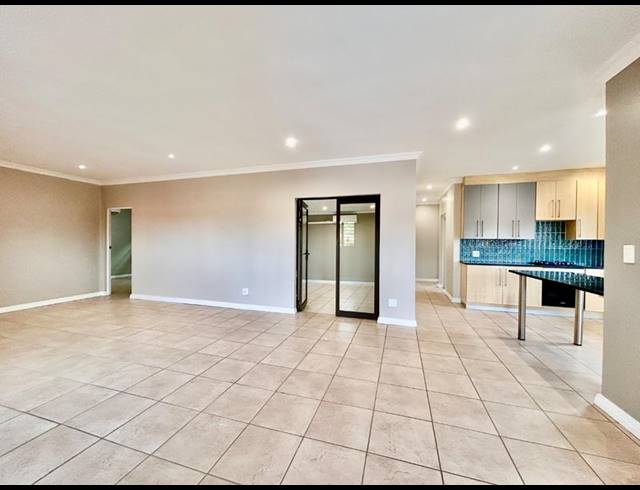 3 BEDROOM HOUSE FOR SALE IN MELODIE